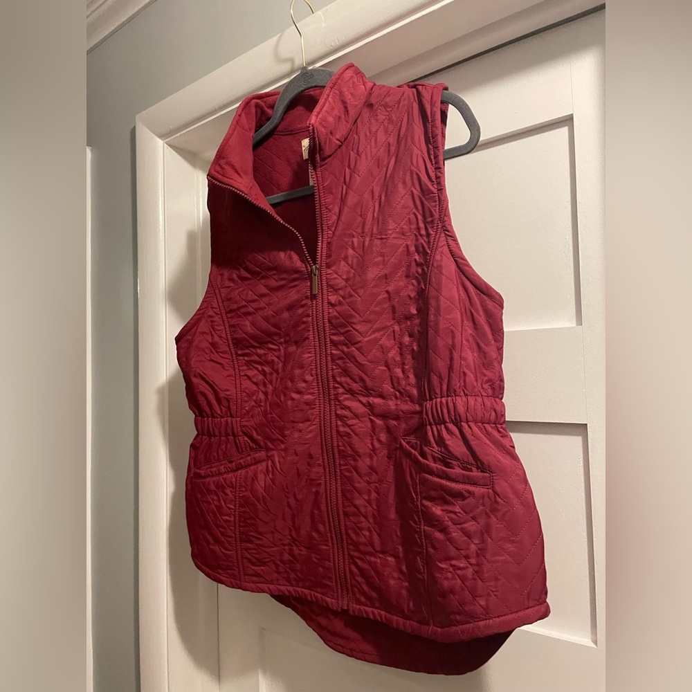 Light weight layering vest